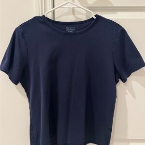 L.L. Bean Women's Navy Short Sleeve Tee - Size Medium